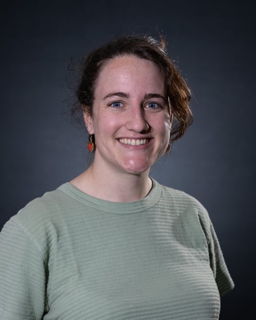 Mara Ballmer Headshot